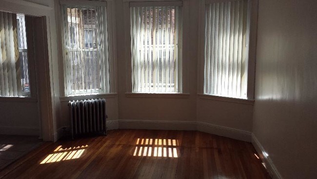 121 Park Dr unit 35, Boston, MA 02215 - photo 2