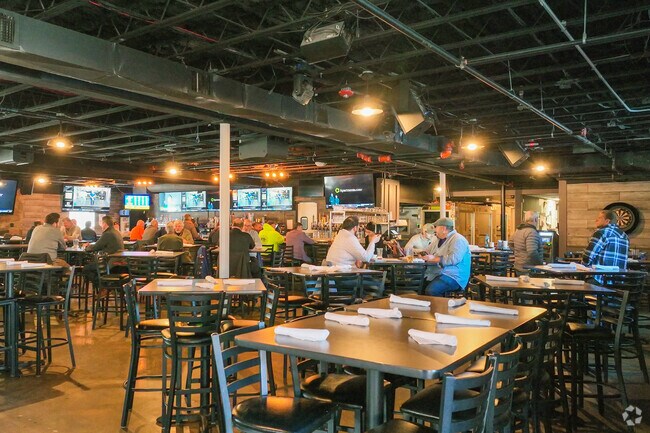 One Under Craft Beer & Eats Interior in Coventry Gardens Livonia.