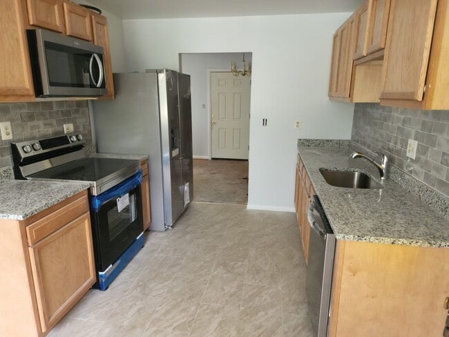 Kitchen - Newly Installed
