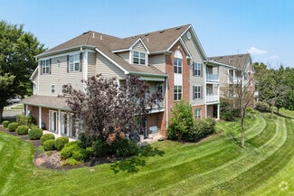 40 Pike Run Rd, Belle Mead, NJ 08502