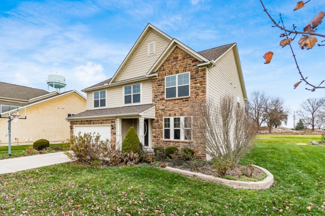 1821 Little Bear Loop, Lewis Center, OH 43035 - photo 2