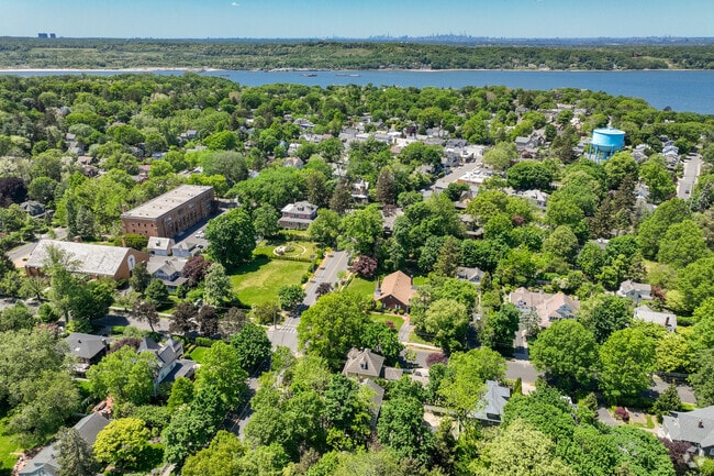 Sea Cliff offers harbor views looking west toward New York City.
