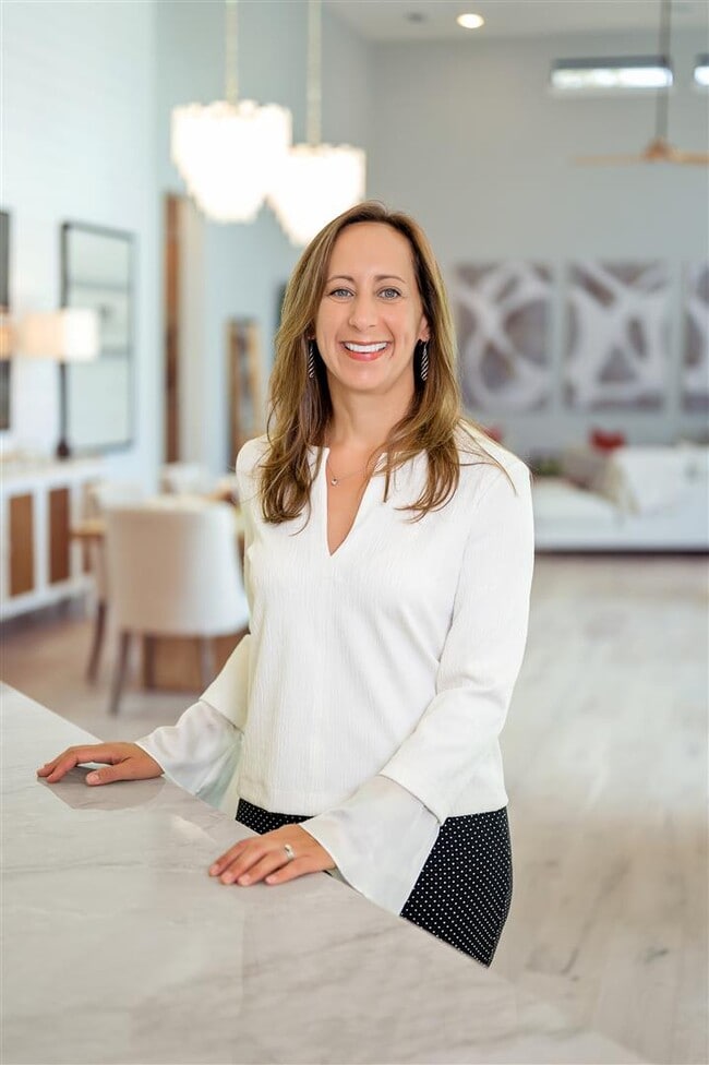 Melanie Airey Real Estate Agent in Katy, TX