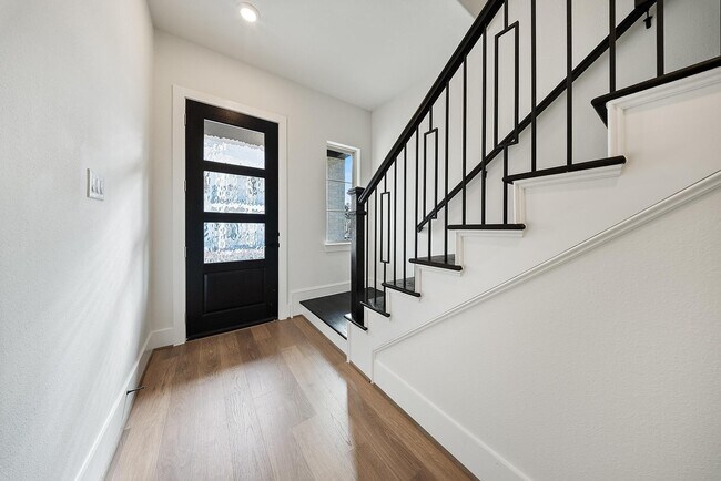 14012 Vista Reserve Place, Houston, TX 77079 - photo 5