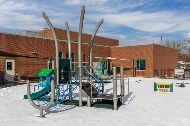 Trailside Academy is a small school of choice with a strong commitment to its learning community