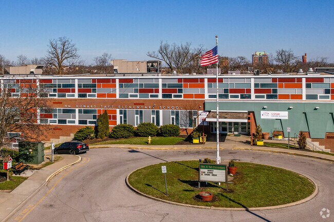 Mount Adams students can start at Taft Elementary, rated a C-minus by Niche.