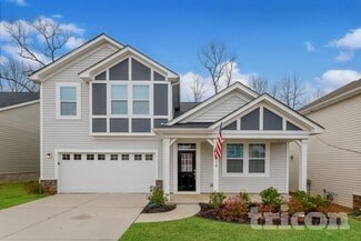 1418 Kings Grove Dr, York, SC 29745