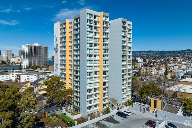 ReNew on Merritt, Oakland, CA 94606 - photo 6