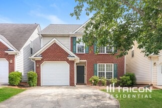 9582 Lakeview Cir, Union City, GA 30291