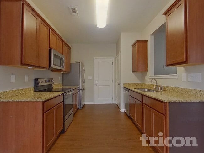 2062 Aragon Ln, Gastonia, NC 28056 - photo 5