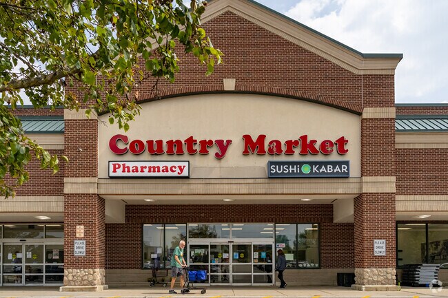 Polly's Country Market is the one-stop shop for Lima Township grocery runs.