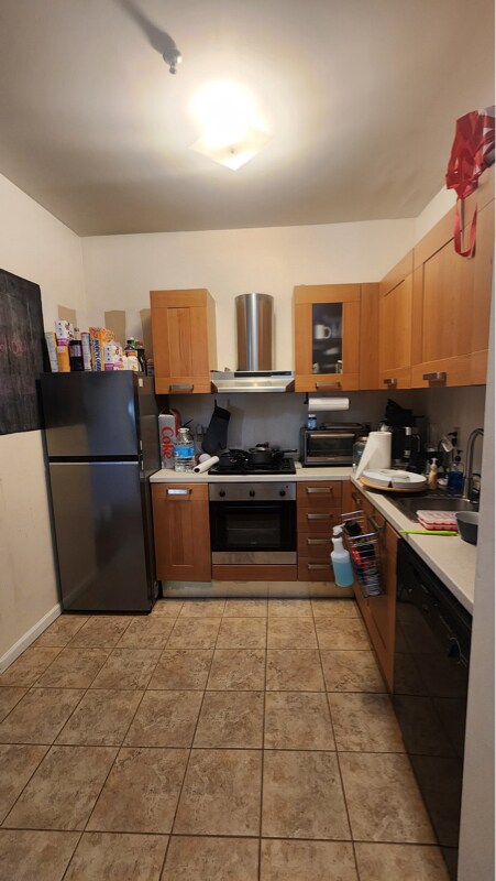 40-62 61st St unit 5, Queens, NY 11377 - photo 2