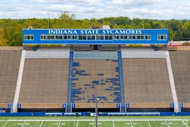 Edgebrook is a short drive from the Indiana State University Memorial Stadium in Terre Haute, IN.