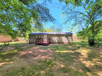 225 Holly Smith Dr, McDonough, GA 30253