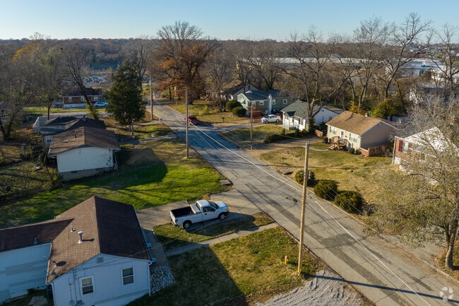 Bel-Ridge homes consist mainly of small bungalow and ranch style homes.