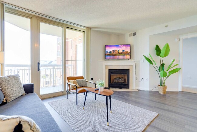 901 N Pollard St unit FL13-ID1022362P, Arlington, VA 22203 - photo 5