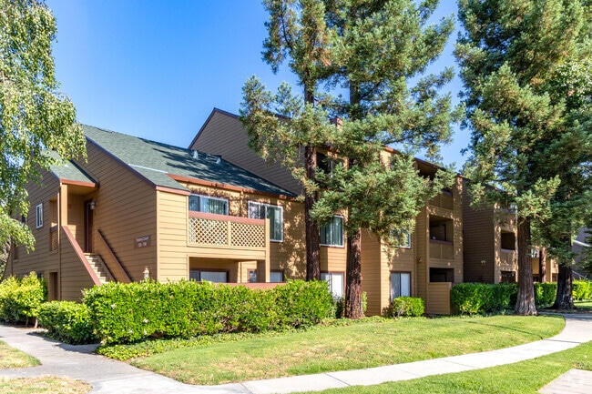 Low-rise condos are available in the Sierra Crest Community near state Route 17 in Fruitdale.