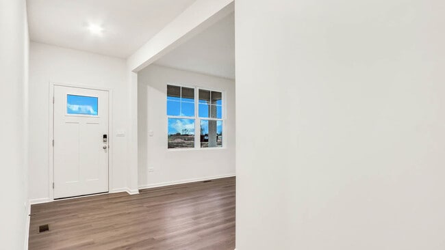 9967 Edgebrook Ln, Huntley, IL 60142 - photo 2