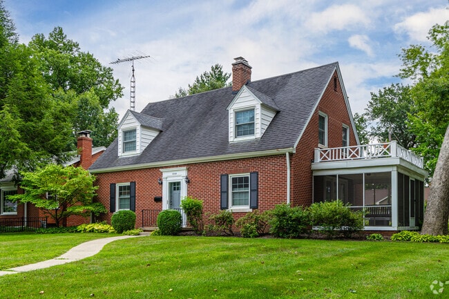 Cape Cod homes dot the streets of Oaks in Springfield.