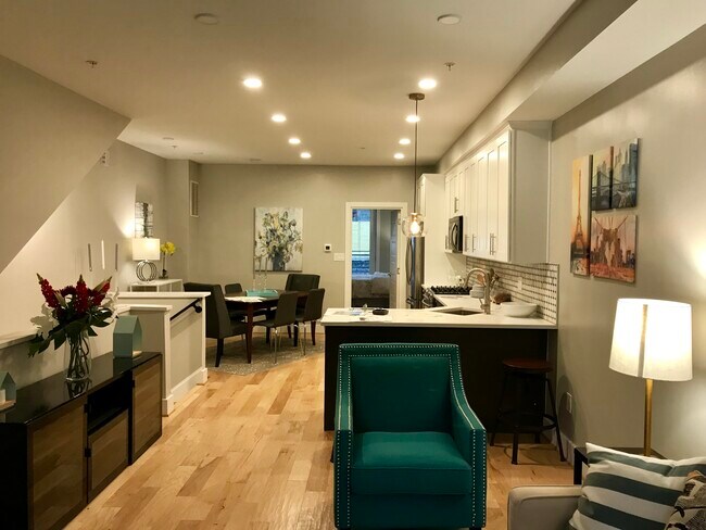 614 I St NE unit 2, Washington, DC 20002 - photo 2