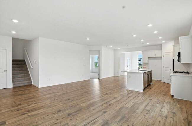 261 Onset Way, Westfield, IN 46074 - photo 4