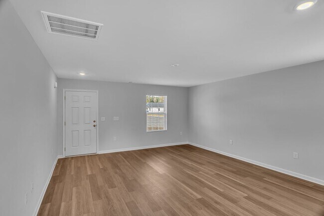 5338 Meagan Ln NE unit 36465215, Winnabow, NC 28479 - photo 7