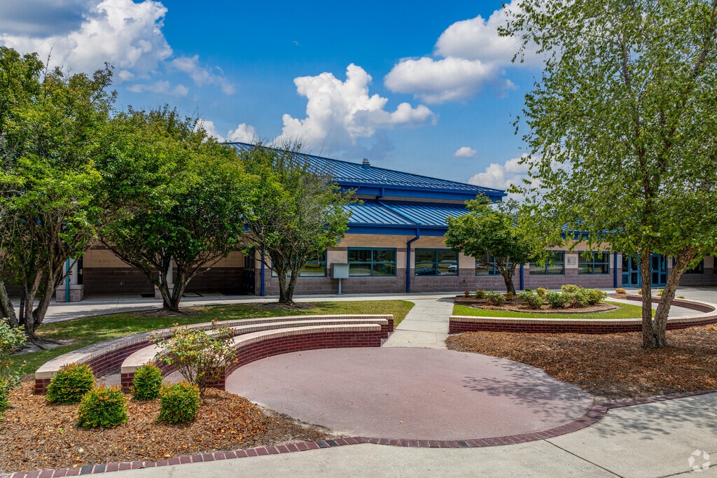 Hunters Creek Elementary School serves almost 700 students.