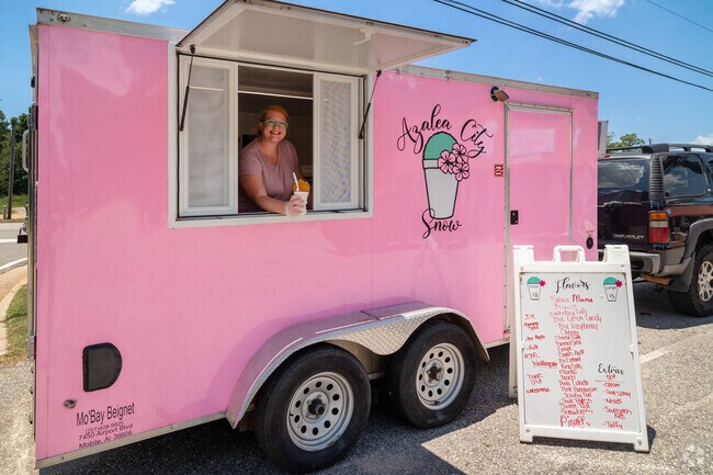 Azalea City Snow has the best snow cones in the state.