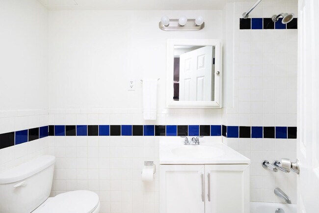 62 Columbus Ave unit FL3-ID1251669P, New York, NY 10023 - photo 7