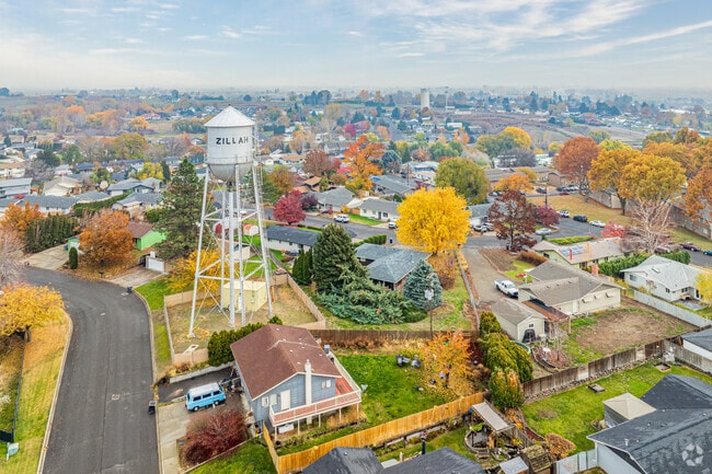 Residents enjoy suburban living in Zillah, nestled in Washington’s wine country.