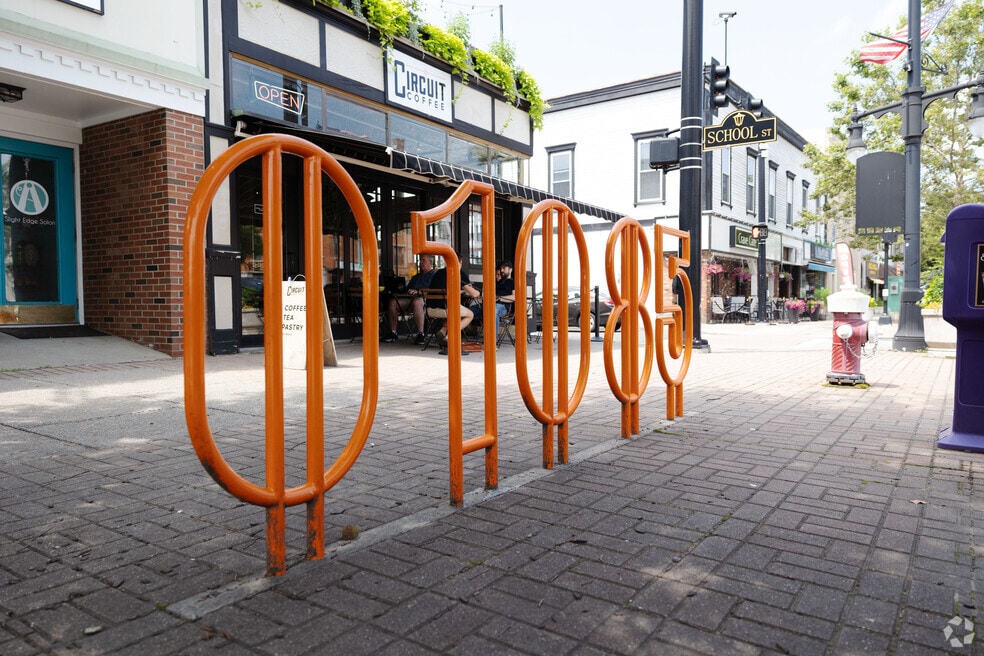 Westfield_1008607_MB_090425_V2