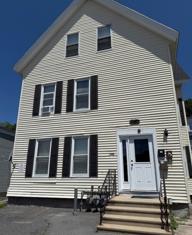 148 West St Unit 1, Worcester, MA 01609