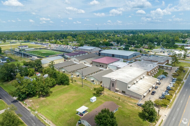 Educational opportunities abound at Sam Houston High School.