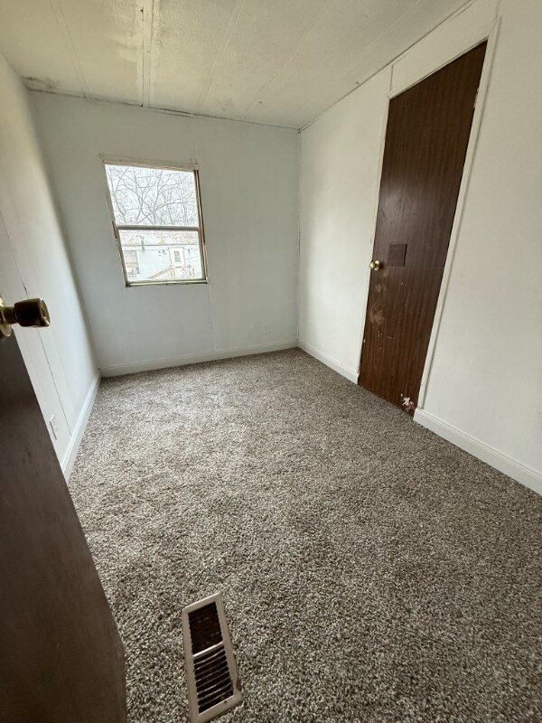 110 Herman Ln, Martinsburg, WV 25405 - photo 6