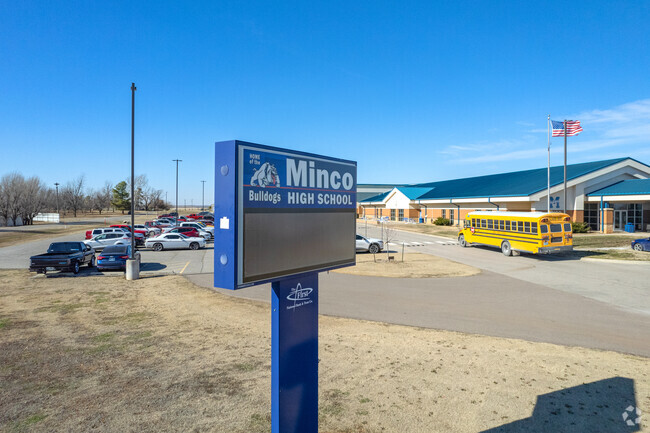 Minco High School