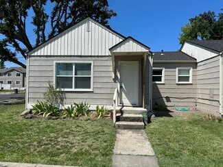 230 Laurel St, Medford, OR 97501