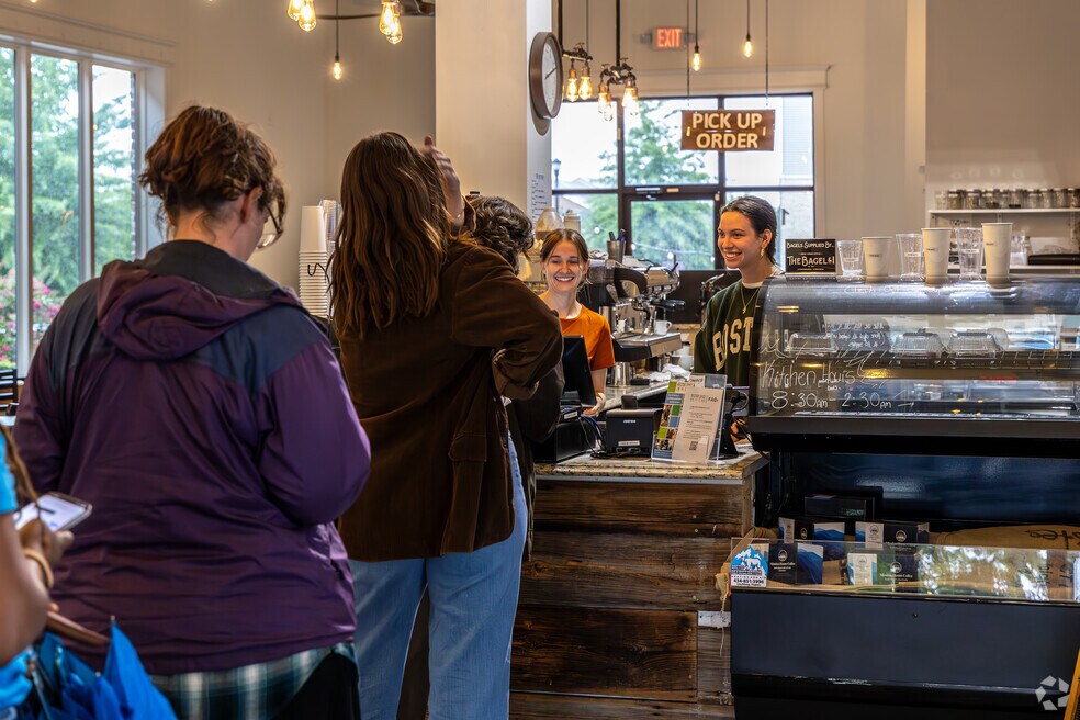 NH_WindsorHills_549406_P2_V1_CT_082324