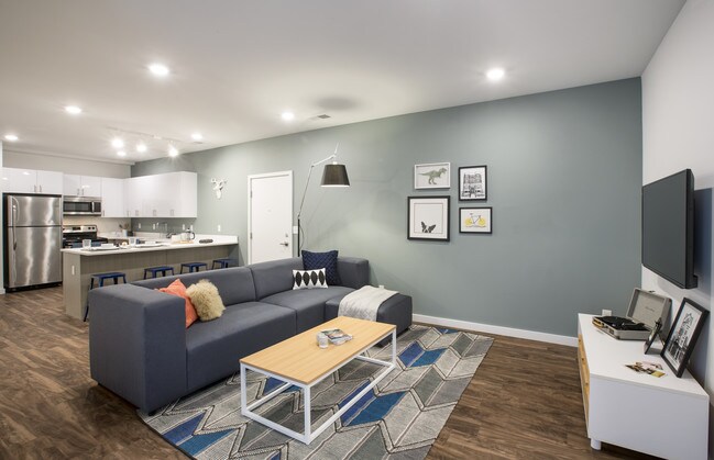 1008 S. 4th, Champaign, IL 61820 - photo 3