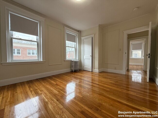 11 Vinal St unit 7, Brighton, MA 02135 - photo 2