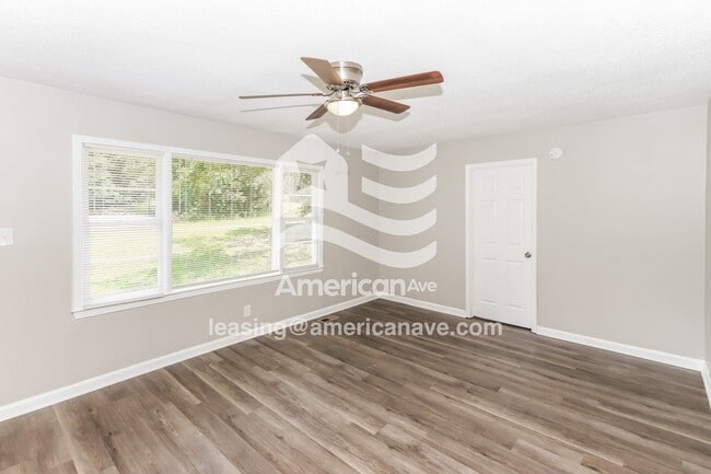 110 Colbert Blvd, Warner Robins, GA 31088 - photo 2