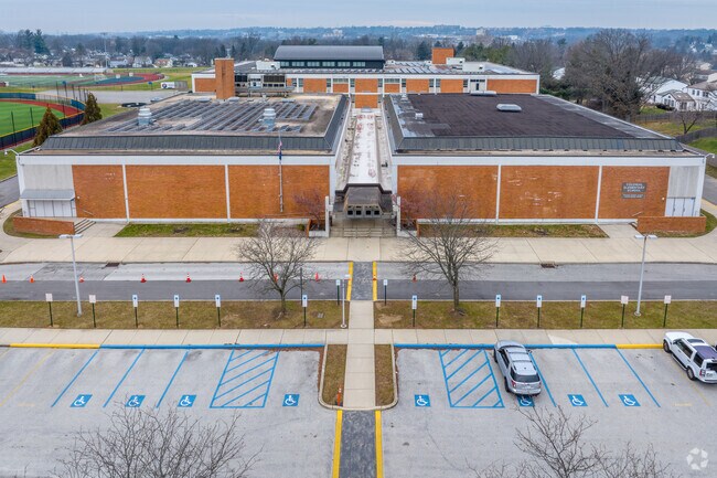 Colonial Elementary School is located in Whitemarsh Township and serves students in grades 4 and 5.