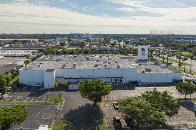 Illuminate minds with enlightening experiences at Trinity Christian Academy.