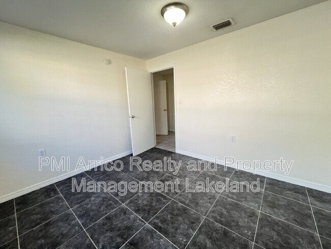 217 Mckean St unit A, Auburndale, FL 33823 - photo 7