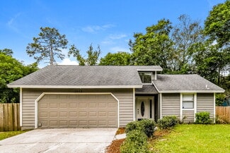 1442 Classic Oak Ct, Jacksonville, FL 32225