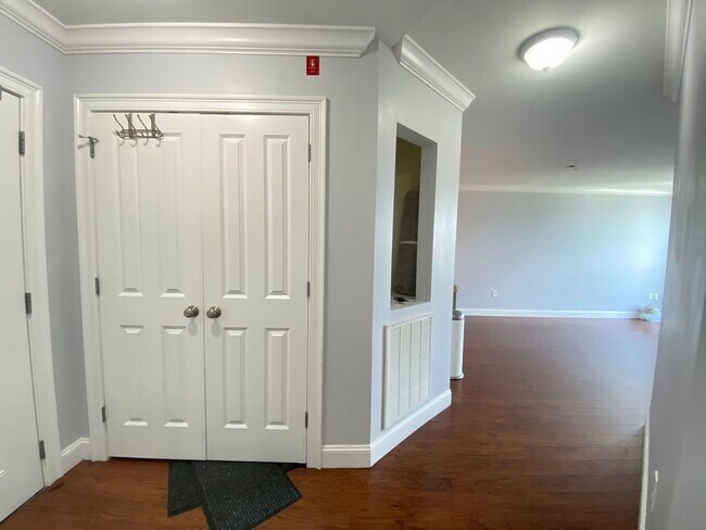 327 Centre St unit 1, Boston, MA 02130 - photo 6