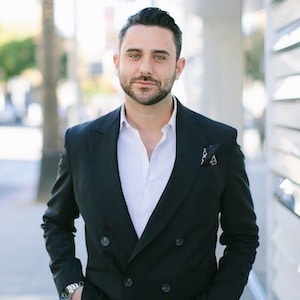 Agent Photo