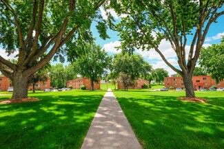 3200 Diamond Eight Terrace, Saint Anthony, MN 55421
