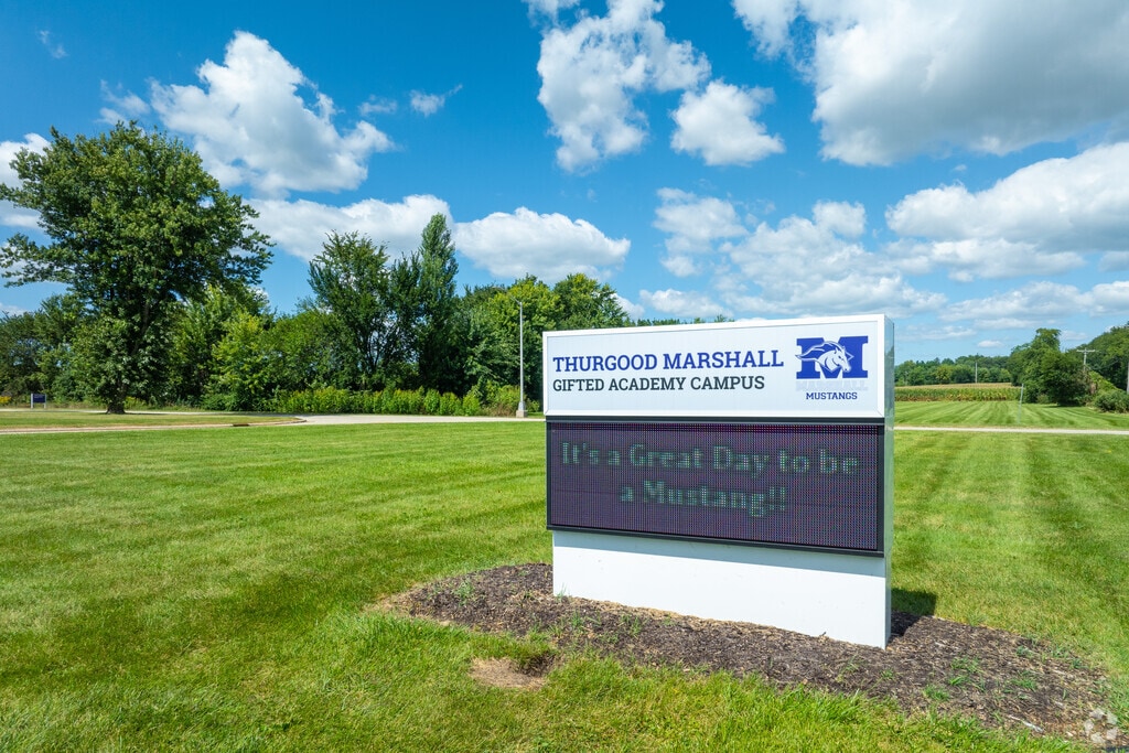 Thurgood Marshall Elementary School is located in Rockford, IL.