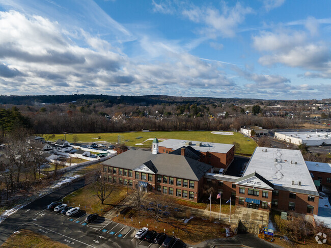 Gilbert Hood Middle School in Derry, NH serves grades 6-8.