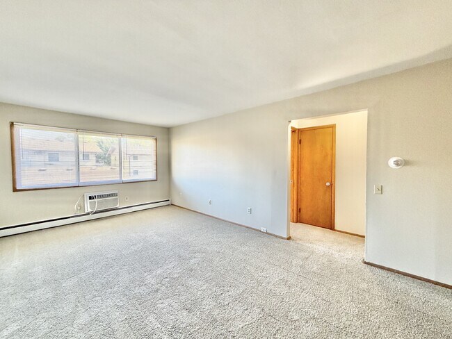 2505 Calypso Rd unit 8, Madison, WI 53704 - photo 6